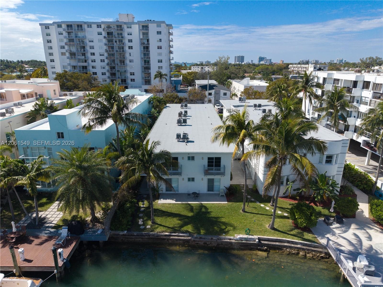 BAY COURT · #16 in Miami Beach - Photo 41