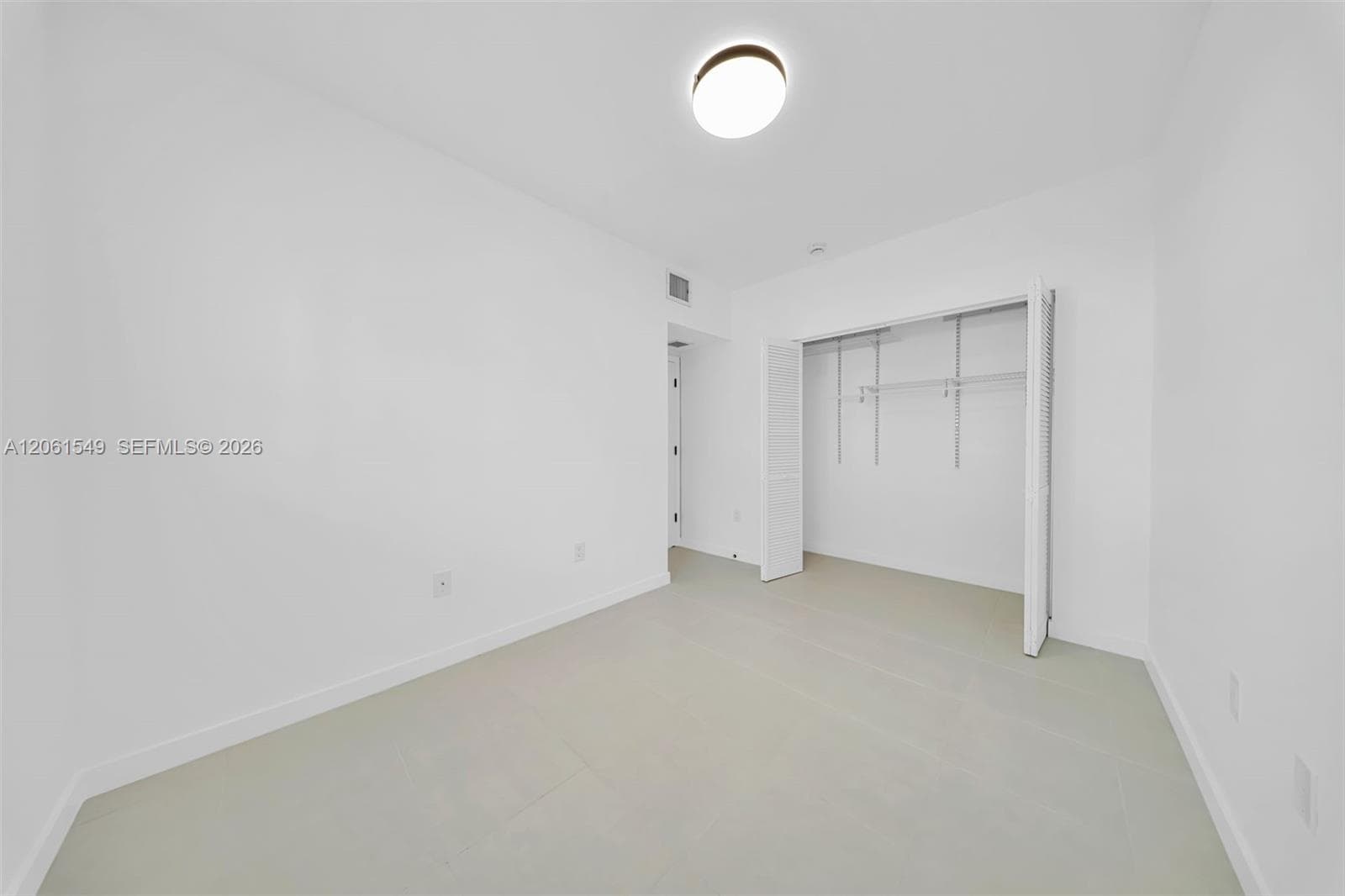 BAY COURT · #16 in Miami Beach - Photo 29