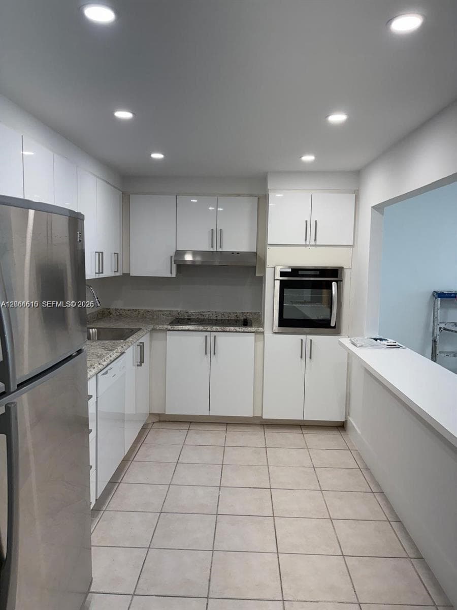 OCEANVIEW BUILDING A · #308 in Sunny Isles Beach - Photo 5