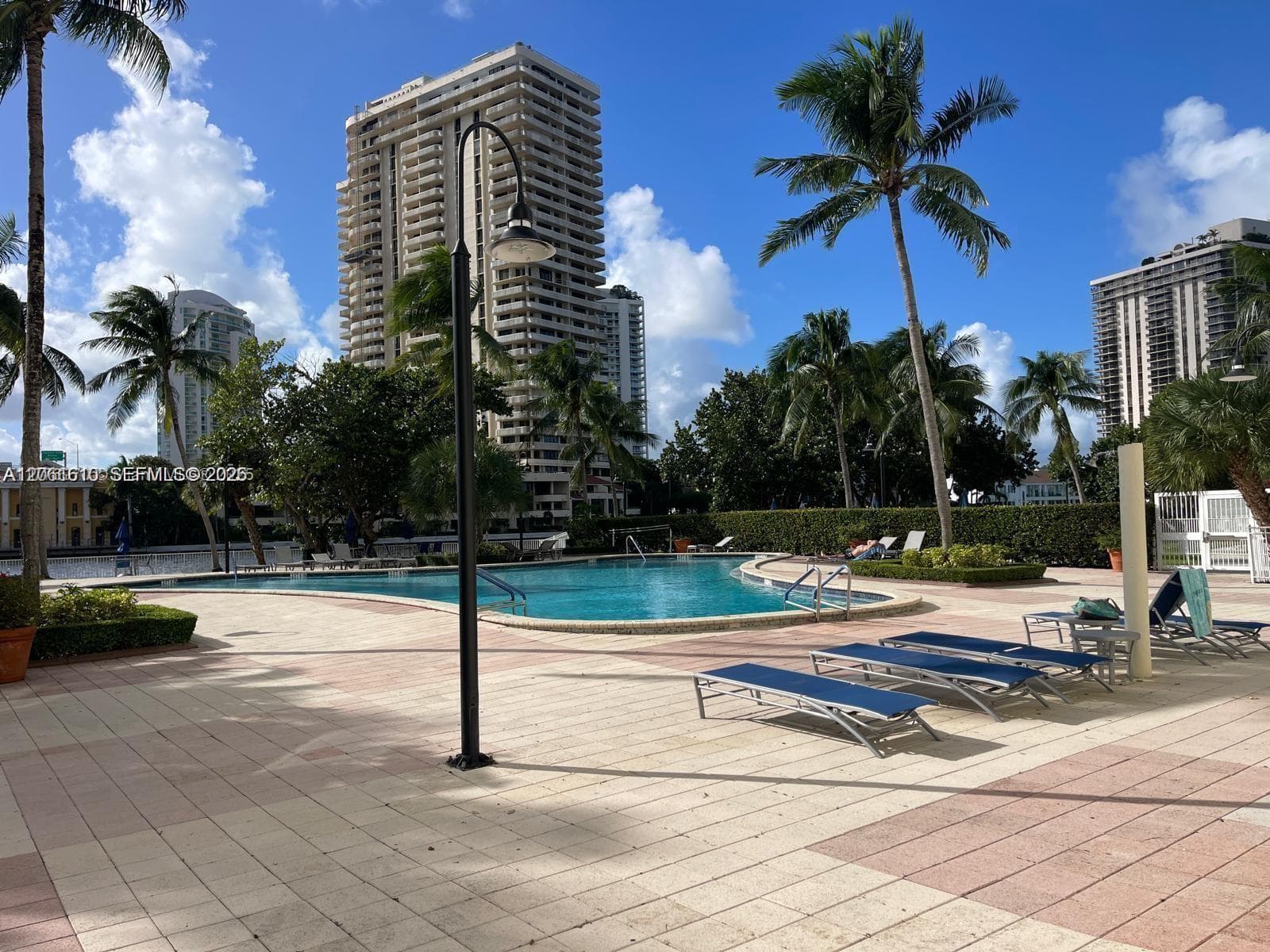 OCEANVIEW BUILDING A · #308 in Sunny Isles Beach - Photo 4
