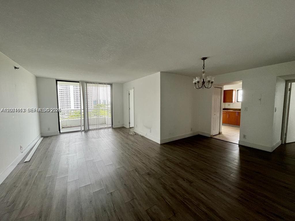 PARC CENTRAL EAST · #906 in Aventura - Photo 20