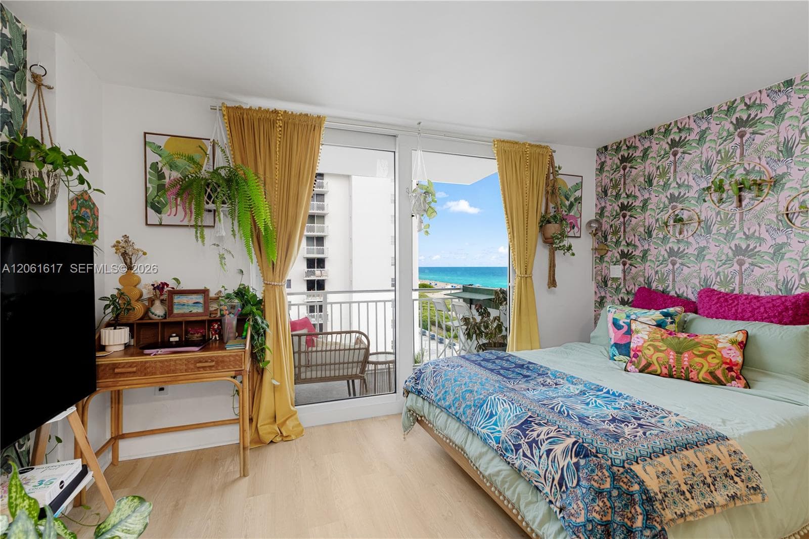 OCEAN POINT CONDO · #718 in Miami Beach - Photo 13