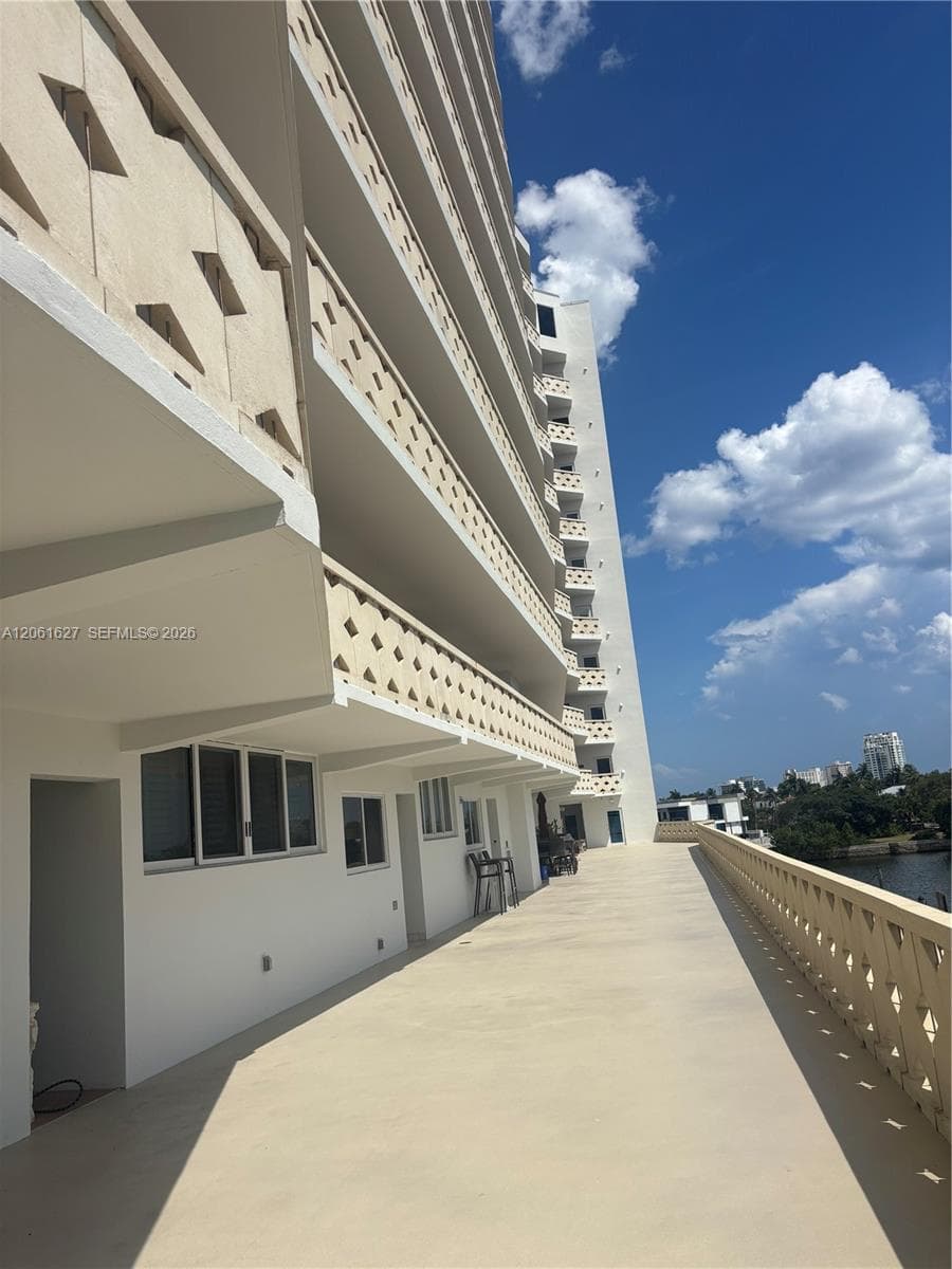 Four Seasons Private Residences Fort Lauderdale · #108 in Fort Lauderdale - Photo 30