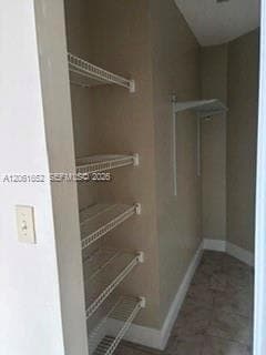LAS BRISAS@ COUNTRY CLUB · #F106 in Hialeah - Photo 4