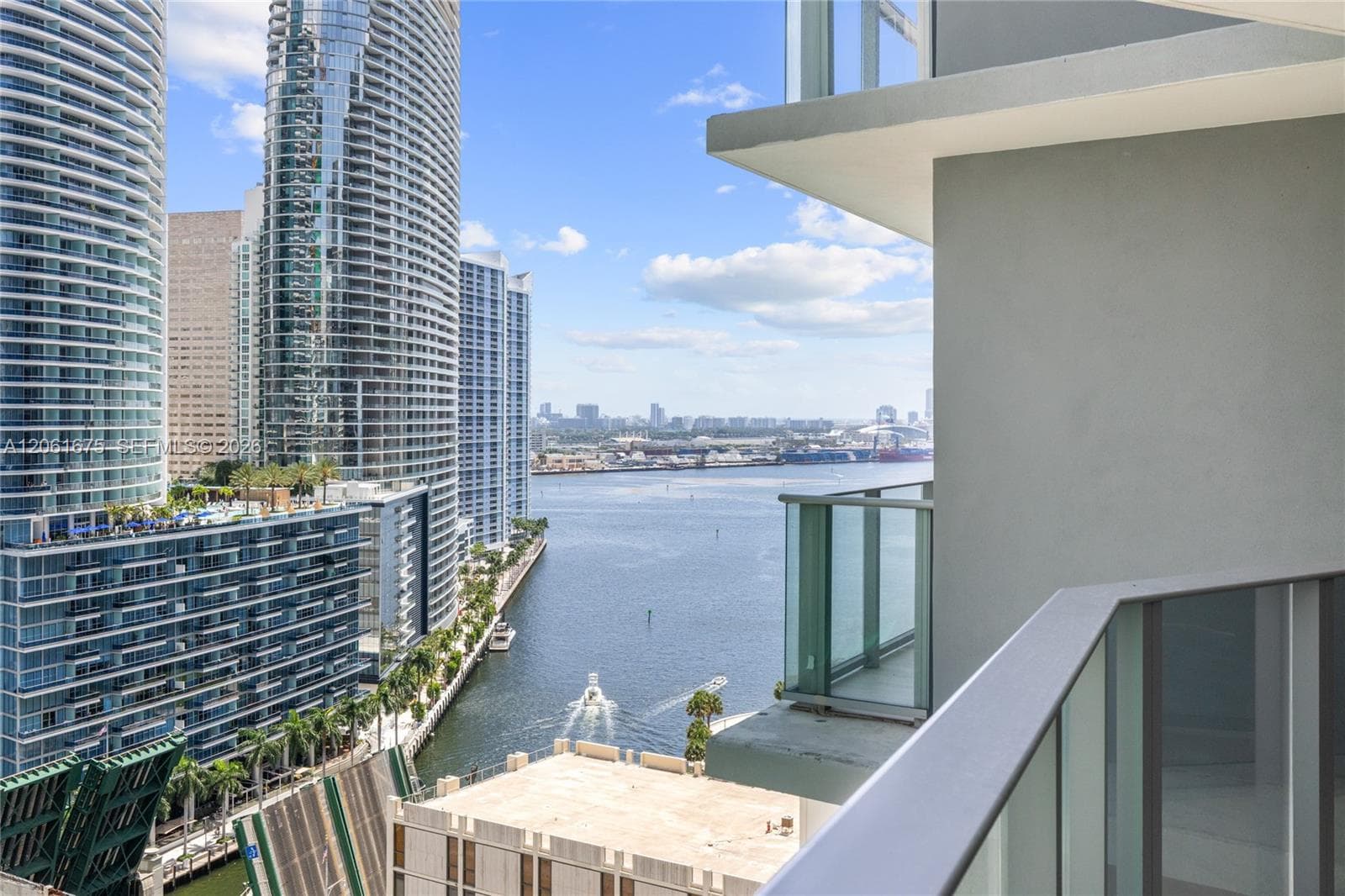 Viceroy Brickell Residences · #2205 in Miami - Photo 18