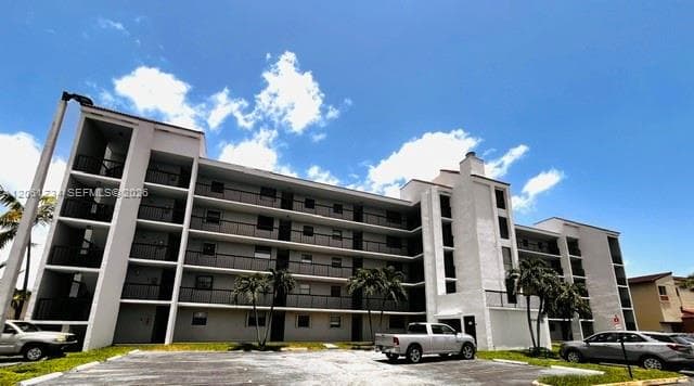 LAS BRISAS VILLAGE CONDO · #7-505 in Miami - Photo 1