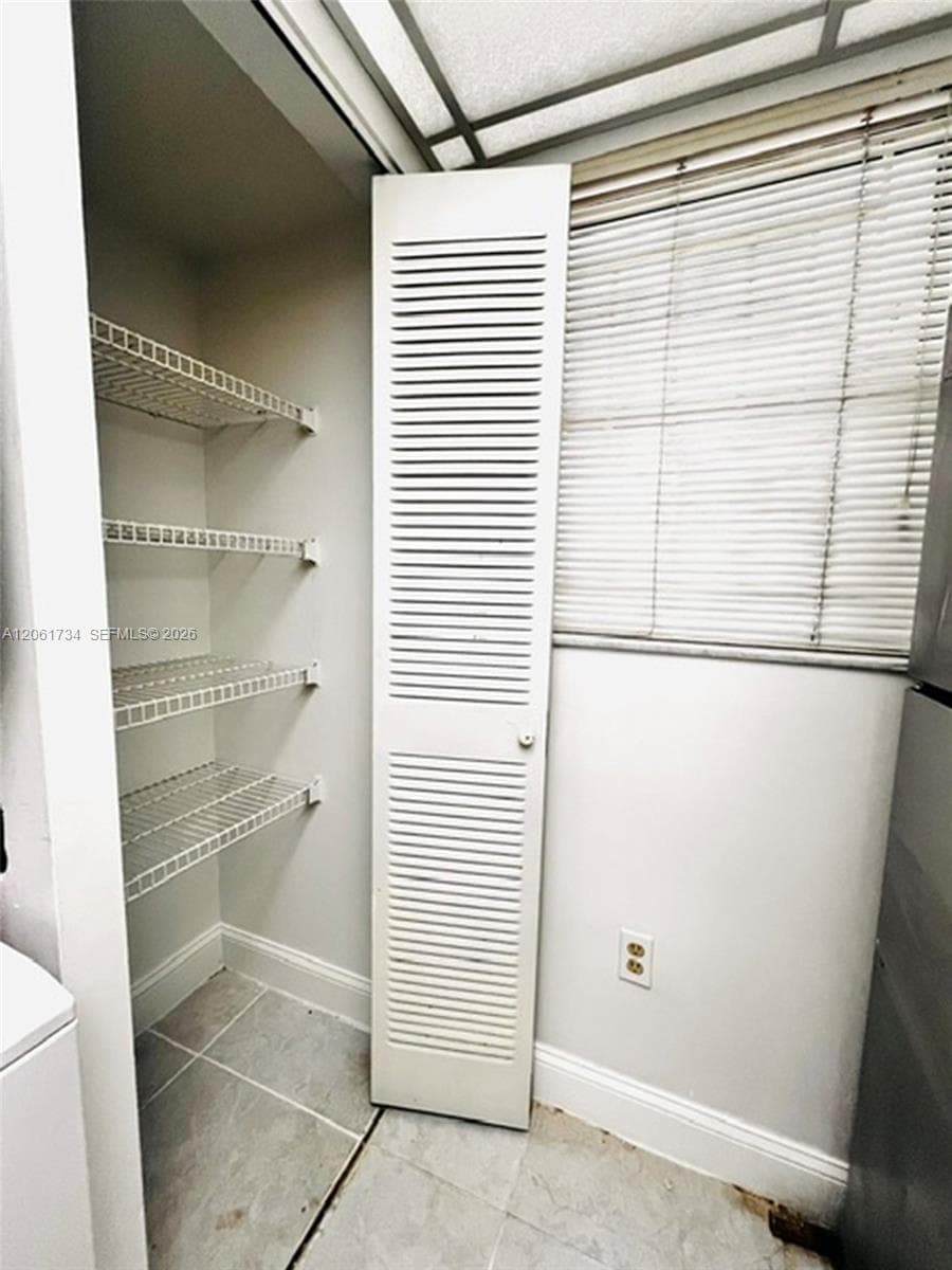 LAS BRISAS VILLAGE CONDO · #7-505 in Miami - Photo 9