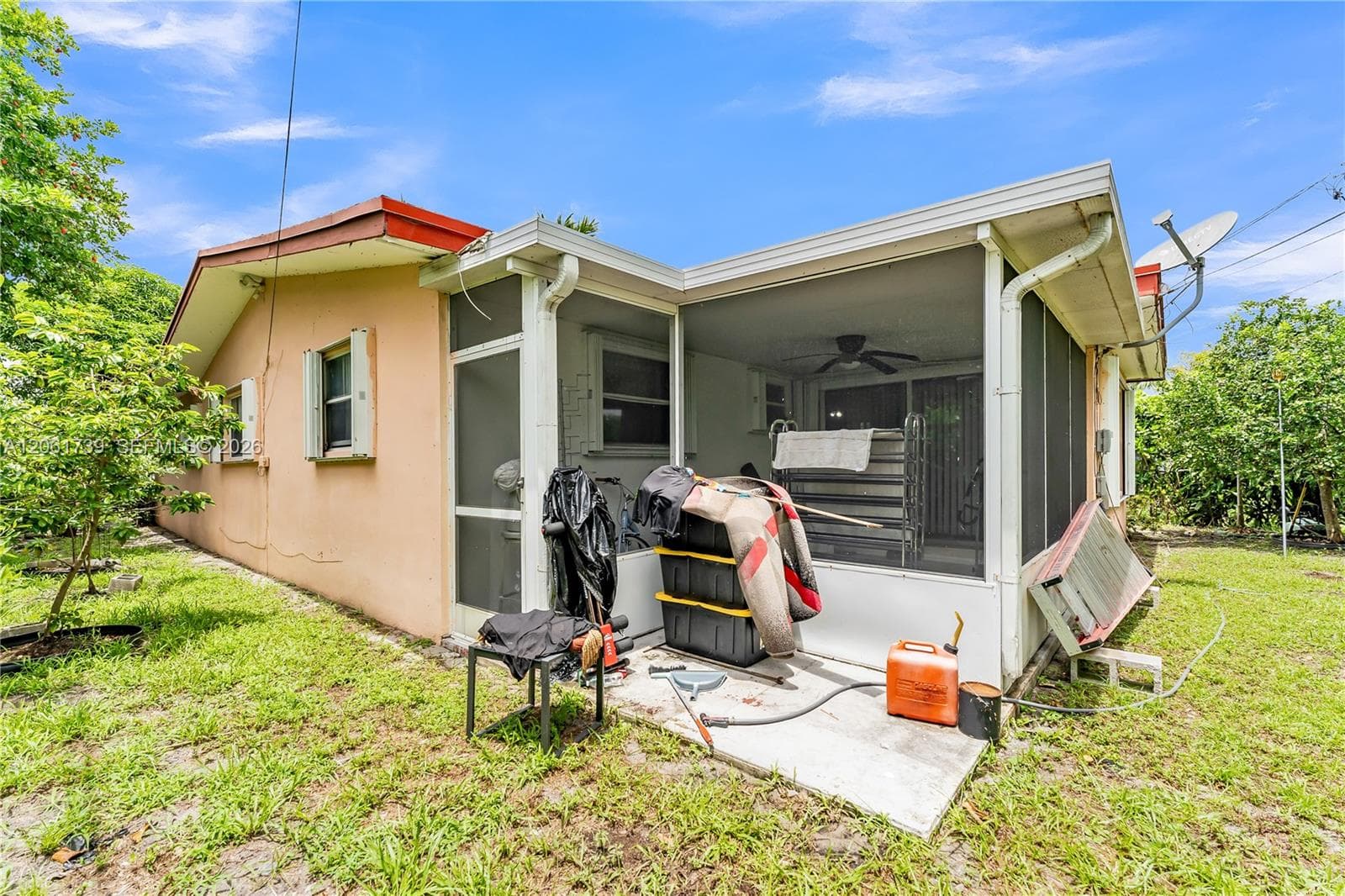 1019 S 29th Ave photo 37