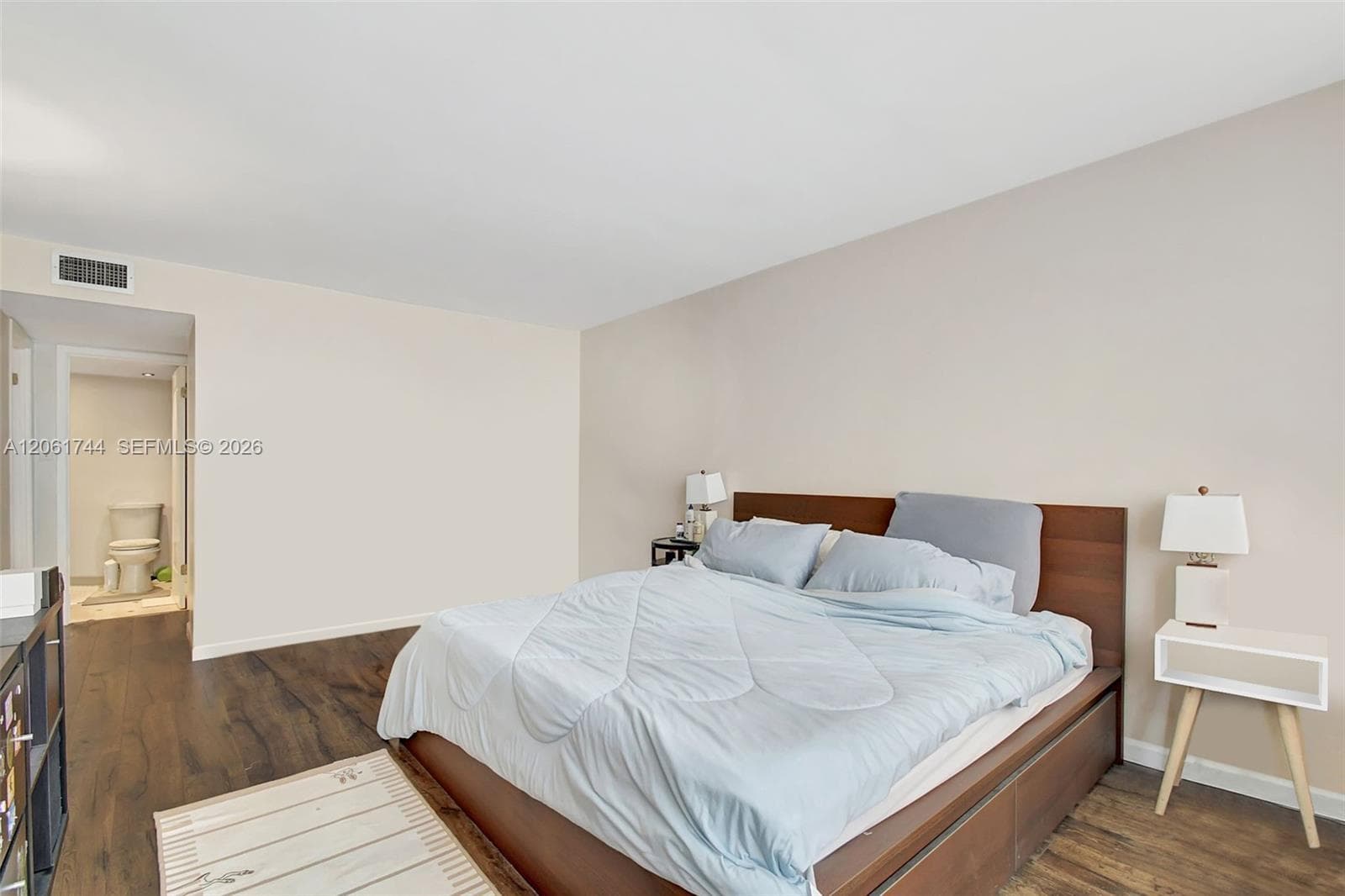 DEL PRADO · #801 in Aventura - Photo 14