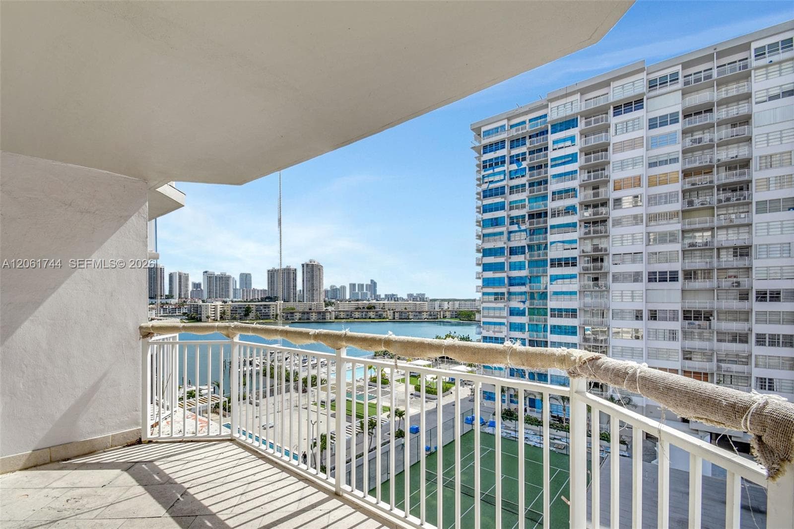 DEL PRADO · #801 in Aventura - Photo 4