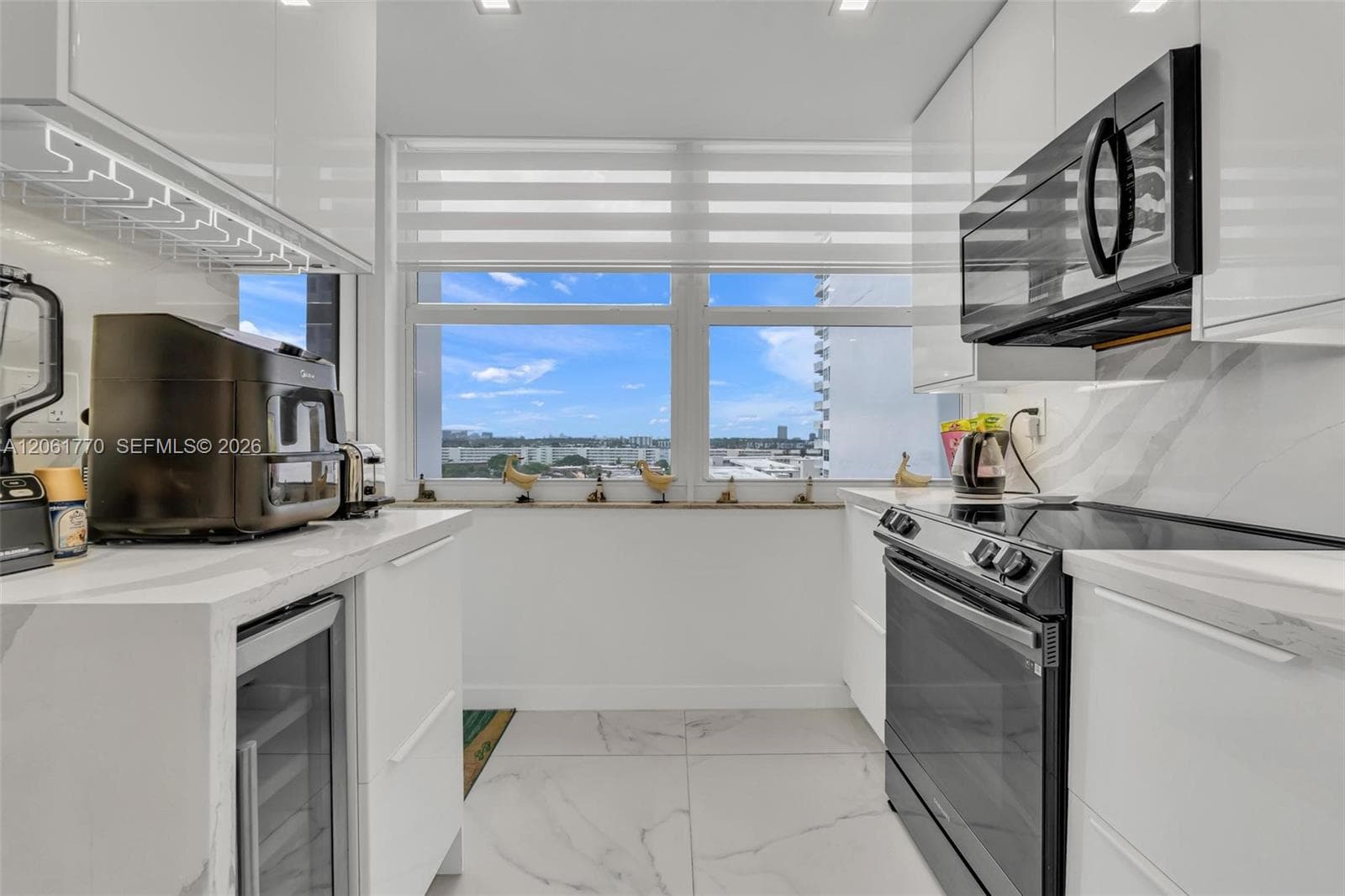 DEL PRADO CONDO · #901 in Aventura - Photo 13