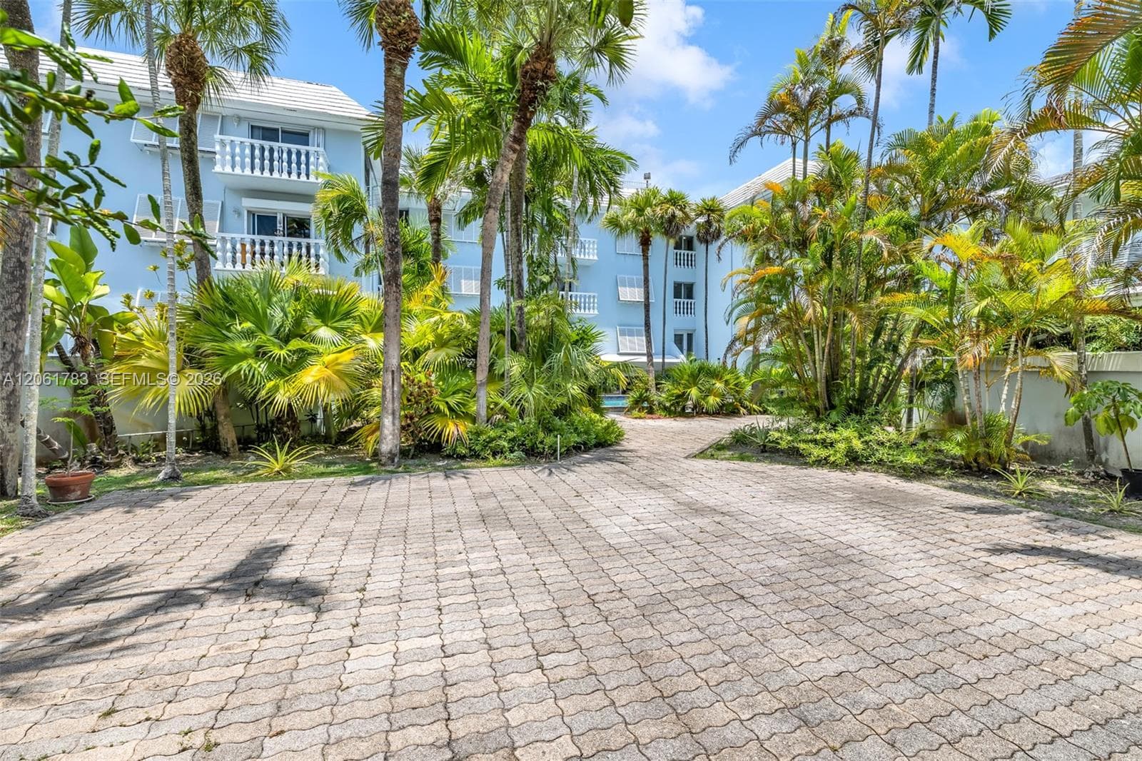 ROYAL CARIBBEAN CLUB COND · #A304 in Coral Gables - Photo 25