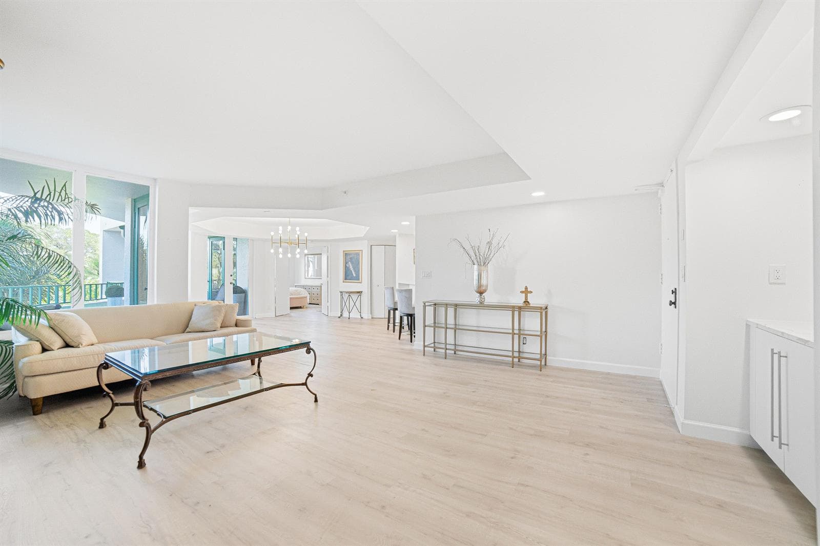 Livingroom-B