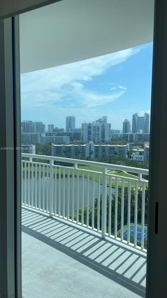 DUO CONDOMINIUM · #1605E in Hallandale Beach - Photo 5