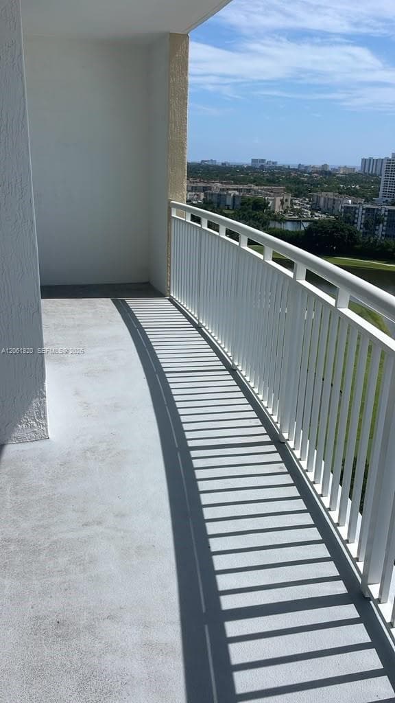 DUO CONDOMINIUM · #1605E in Hallandale Beach - Photo 4