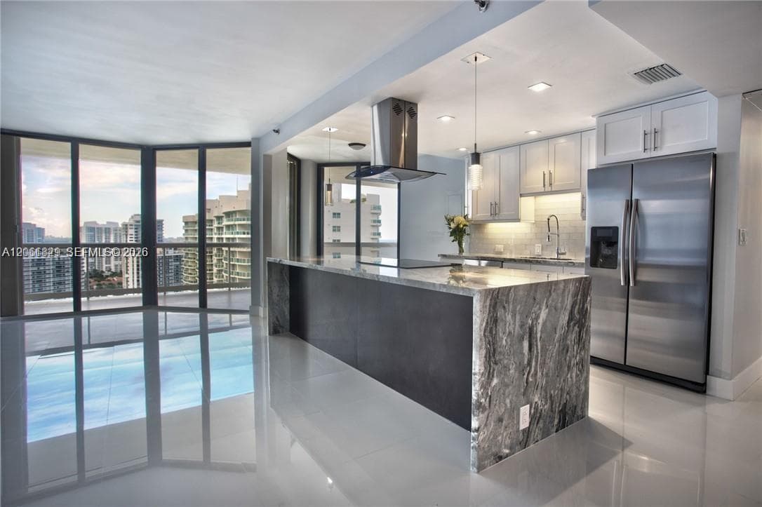 TERRACES NORTH TURNBERRY · #2703 in Aventura - Photo 7