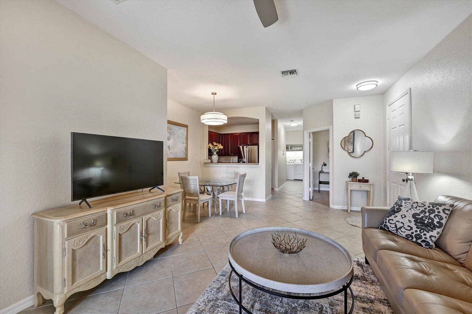 28--4870 Bonsai Cir-28