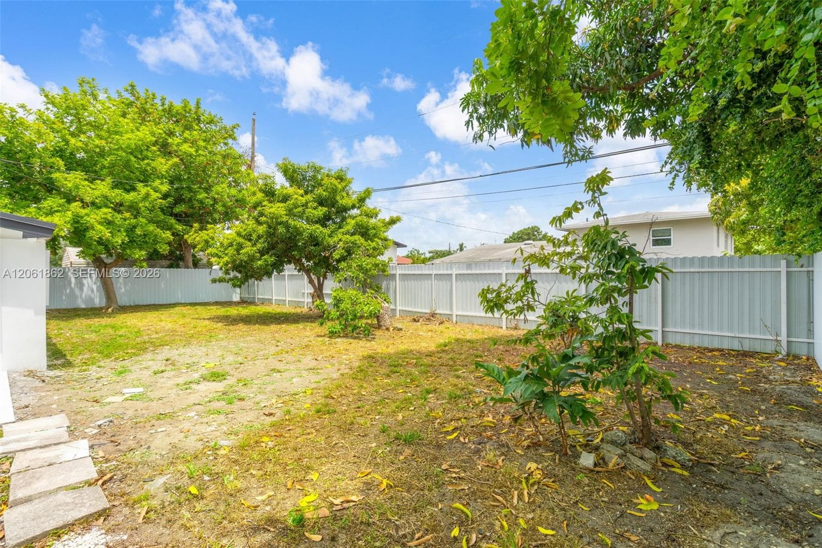 1265 NE 201st Ter photo 25