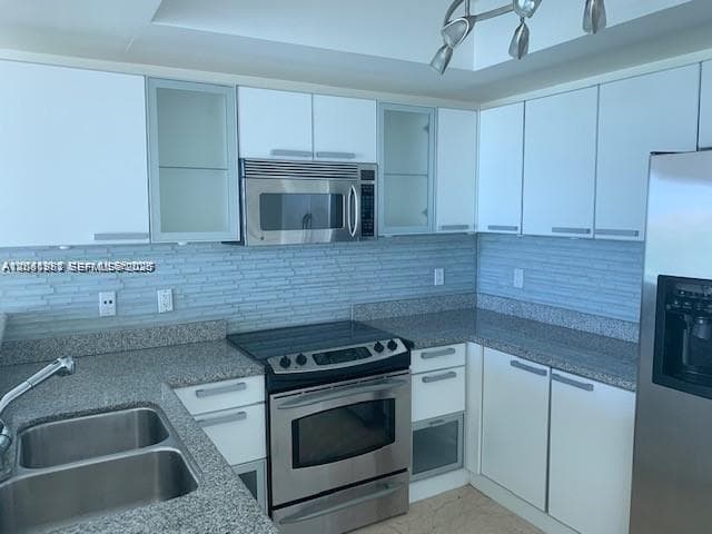BAY VIEW LOFTS CONDO · #403 in Miami Beach - Photo 9