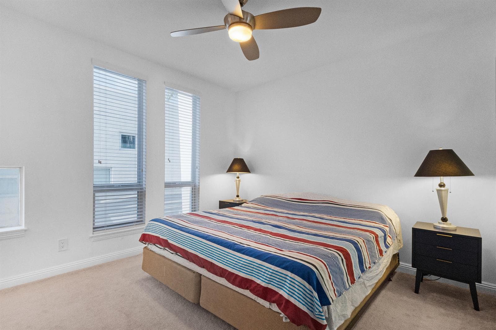 59_accutour_01 711-se-16th-ct -060