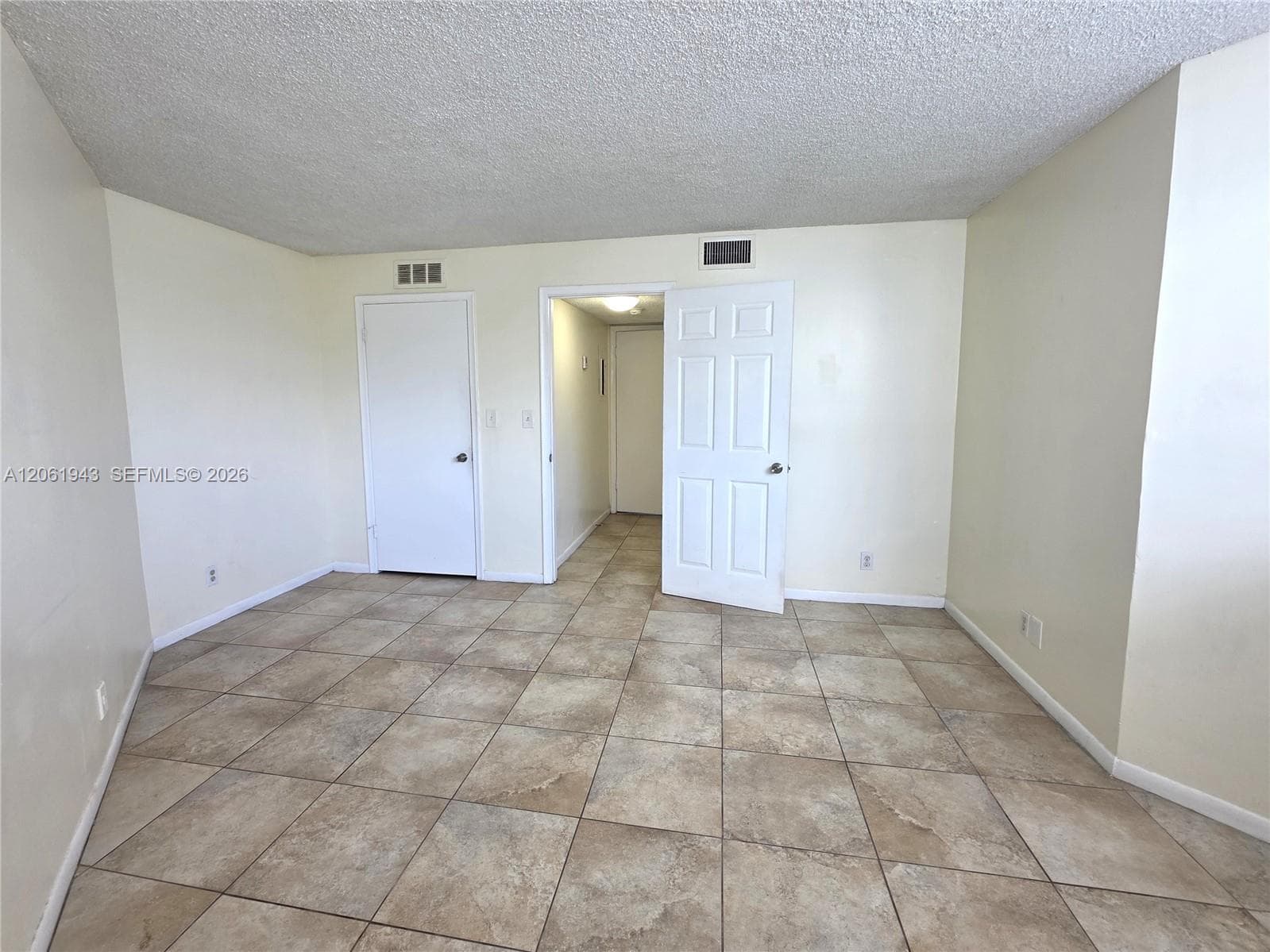 PRESIDENTIAL GOLFVIEW · #308 in West Palm Beach - Photo 7