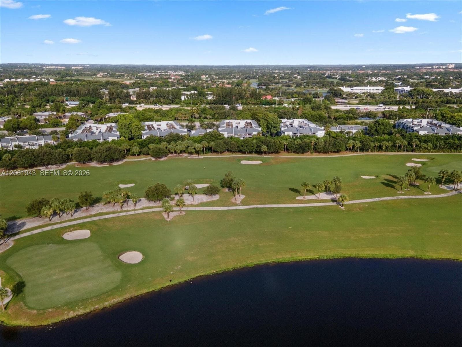 PRESIDENTIAL GOLFVIEW · #308 in West Palm Beach - Photo 20