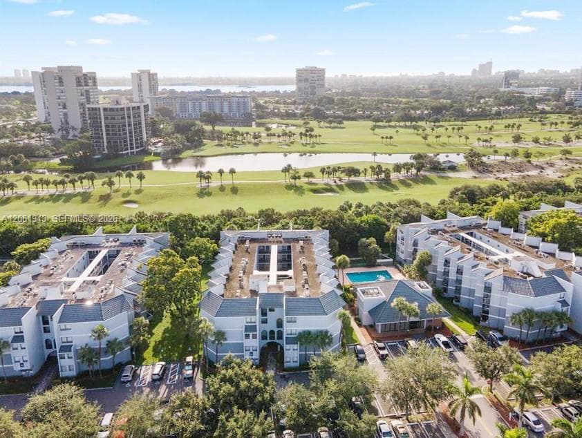 PRESIDENTIAL GOLFVIEW · #308 in West Palm Beach - Photo 15
