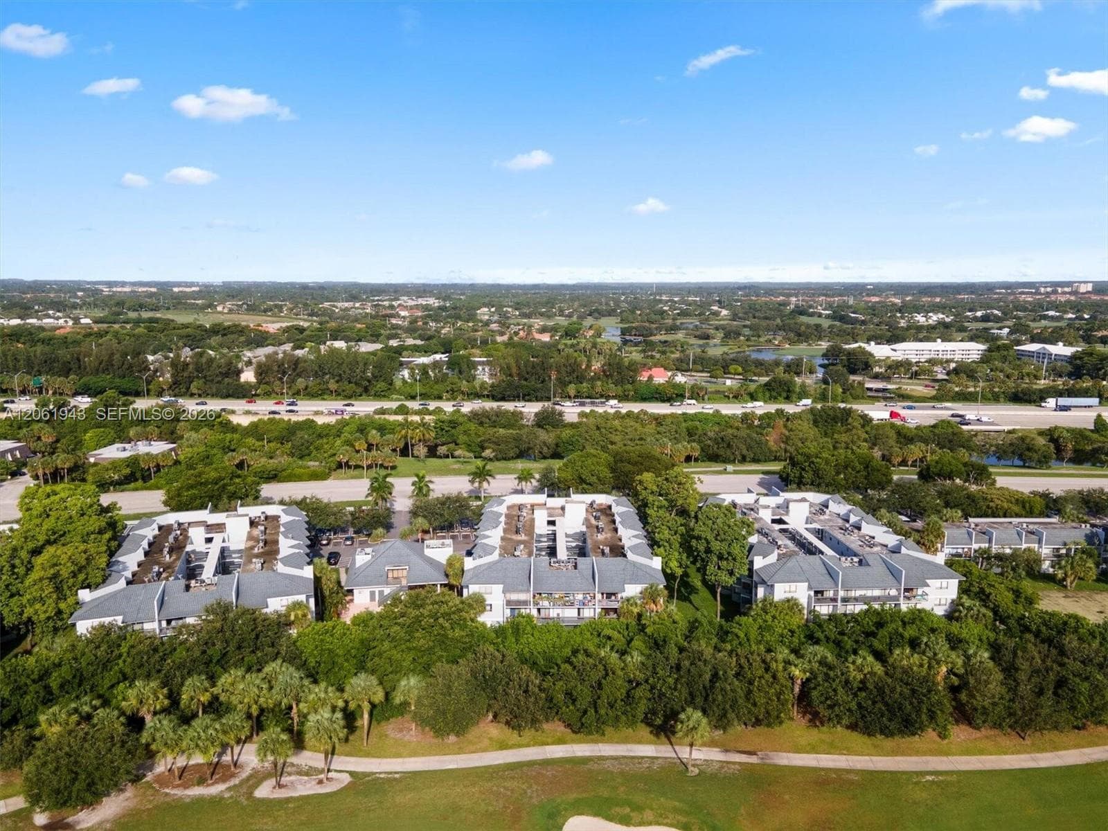 PRESIDENTIAL GOLFVIEW · #308 in West Palm Beach - Photo 19