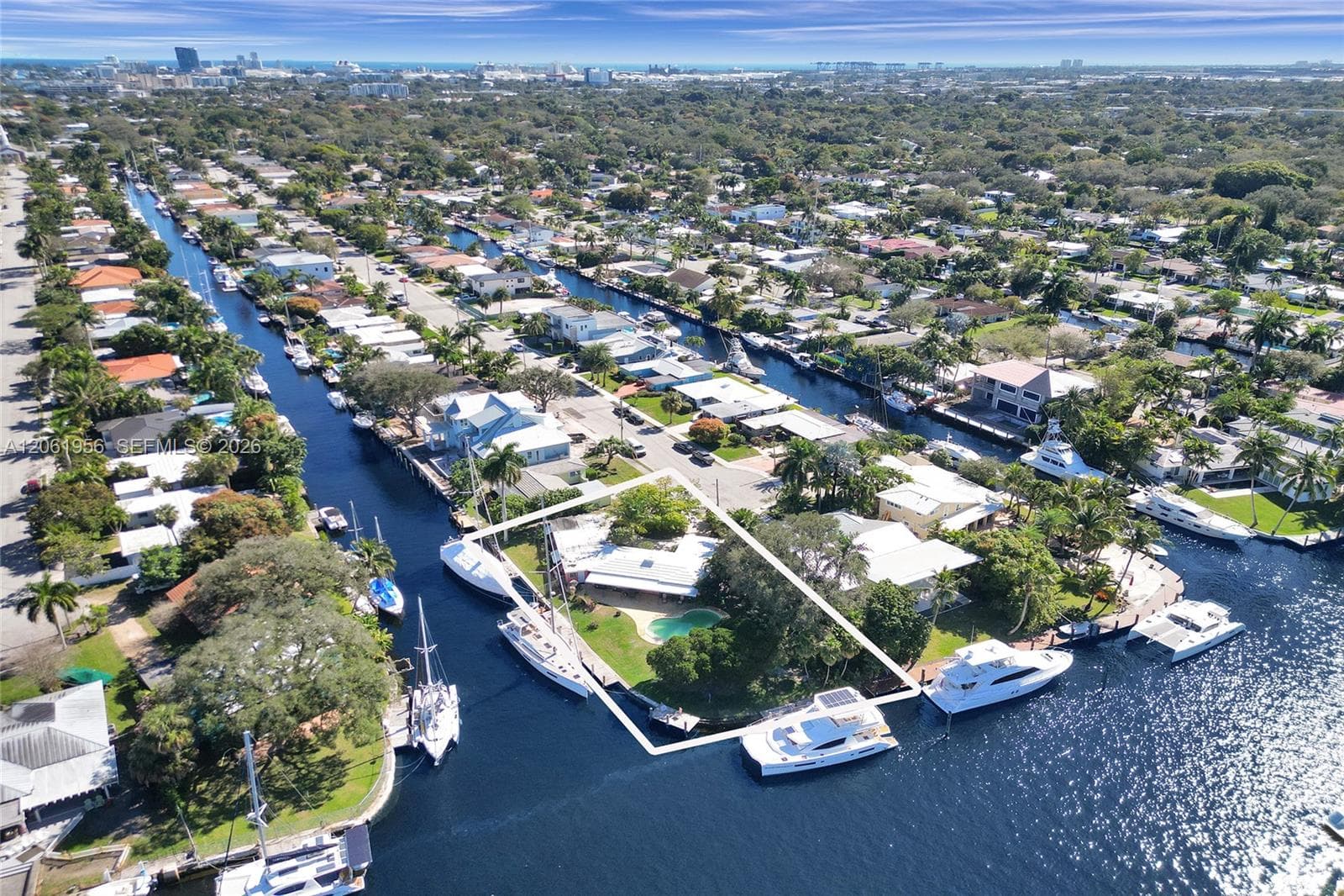 1321 Mandarin Isle photo 14