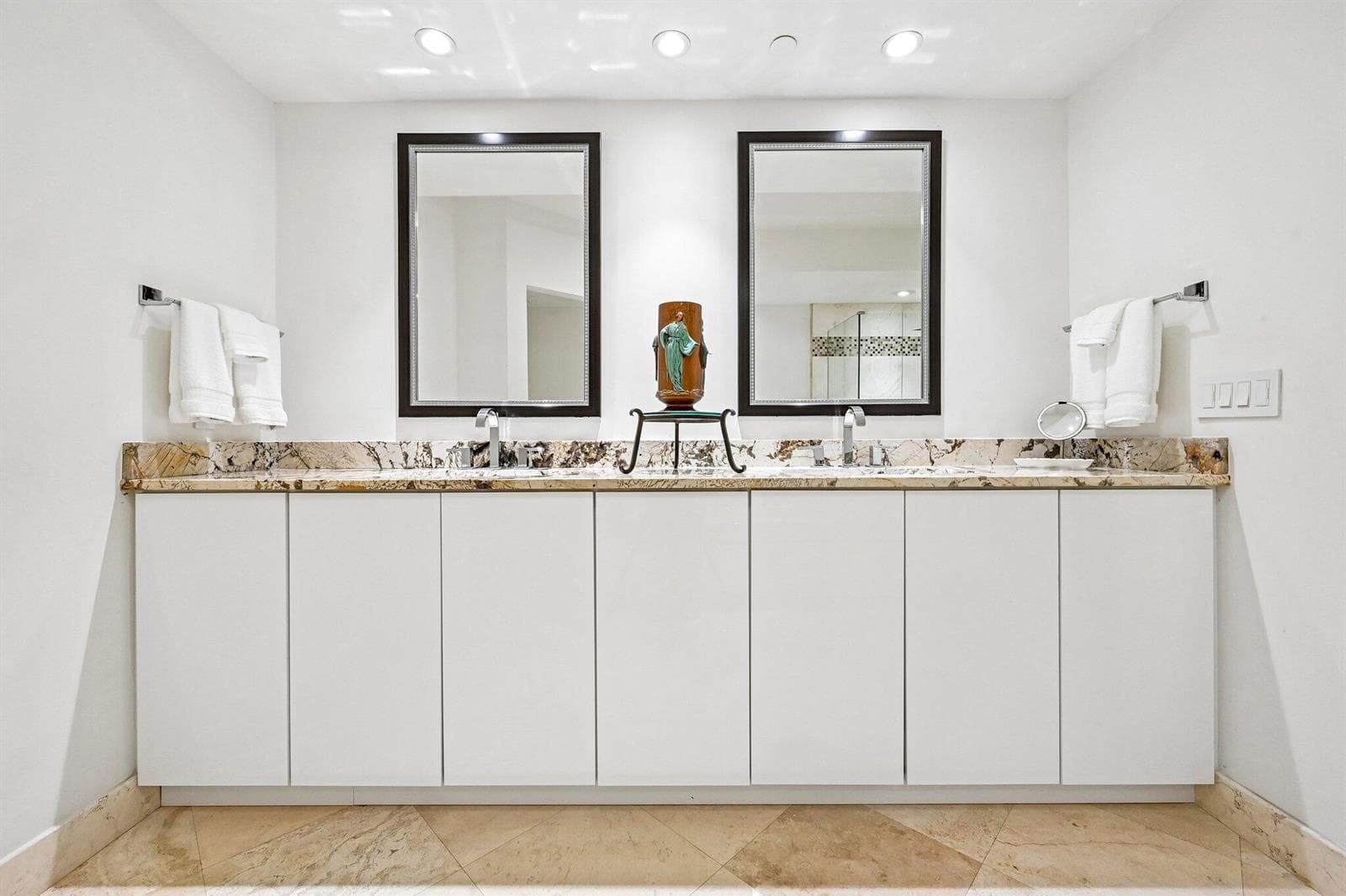 22-web-or-mls-SE Mizner Blvd b206-S3107-