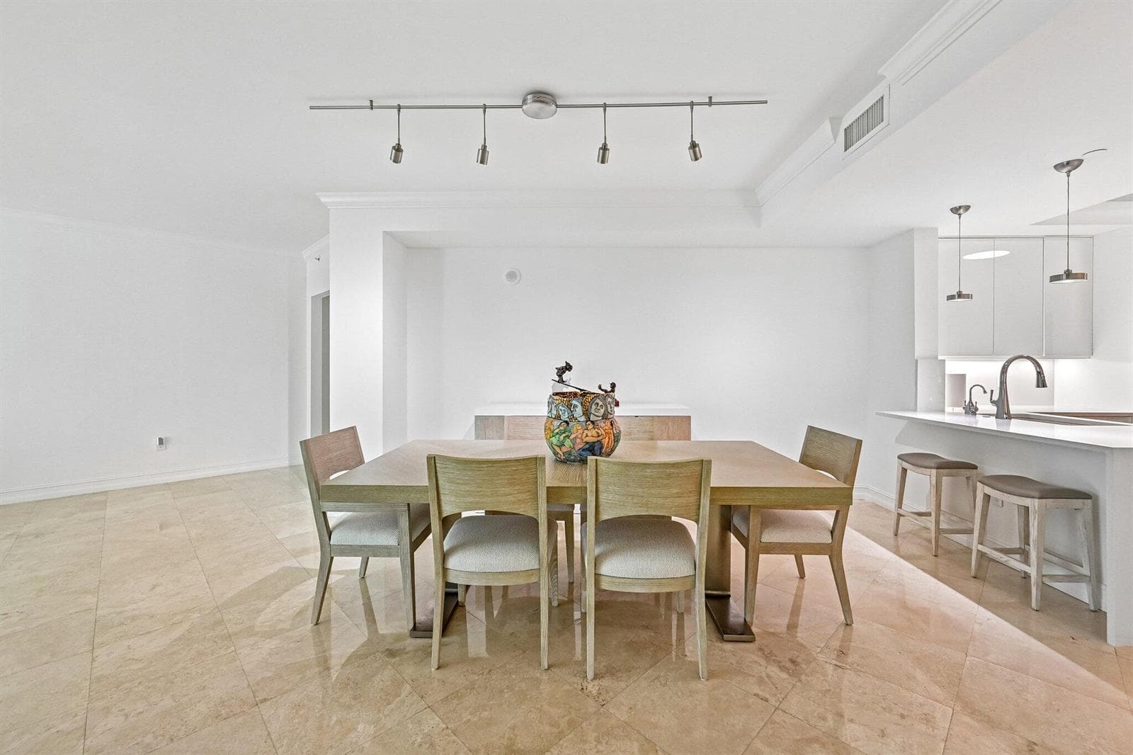 13-web-or-mls-SE Mizner Blvd b206-S3107-