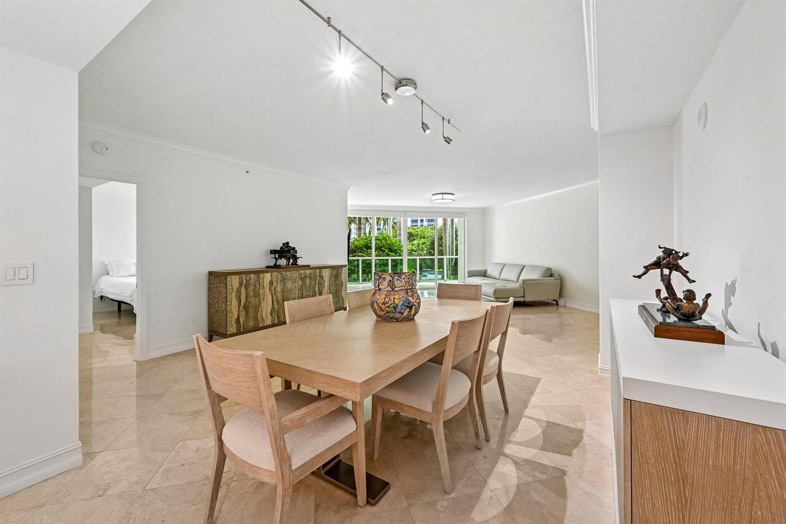 12-web-or-mls-SE Mizner Blvd b206-S3107-