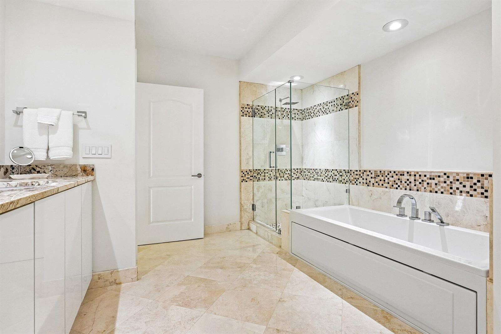 23-web-or-mls-SE Mizner Blvd b206-S3107-