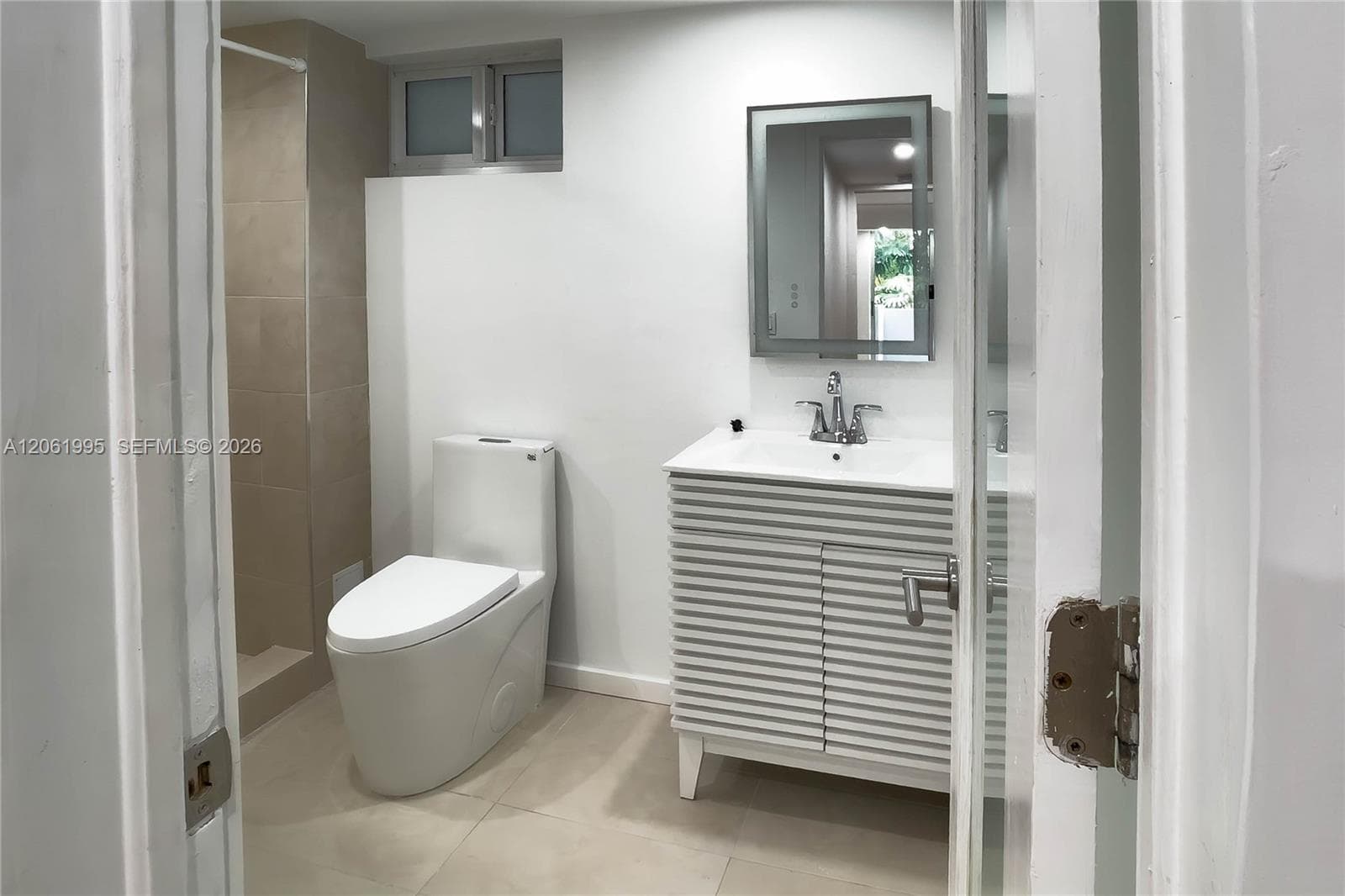 BAYSIDE TERRACE CONDO · #2D in Miami Beach - Photo 11