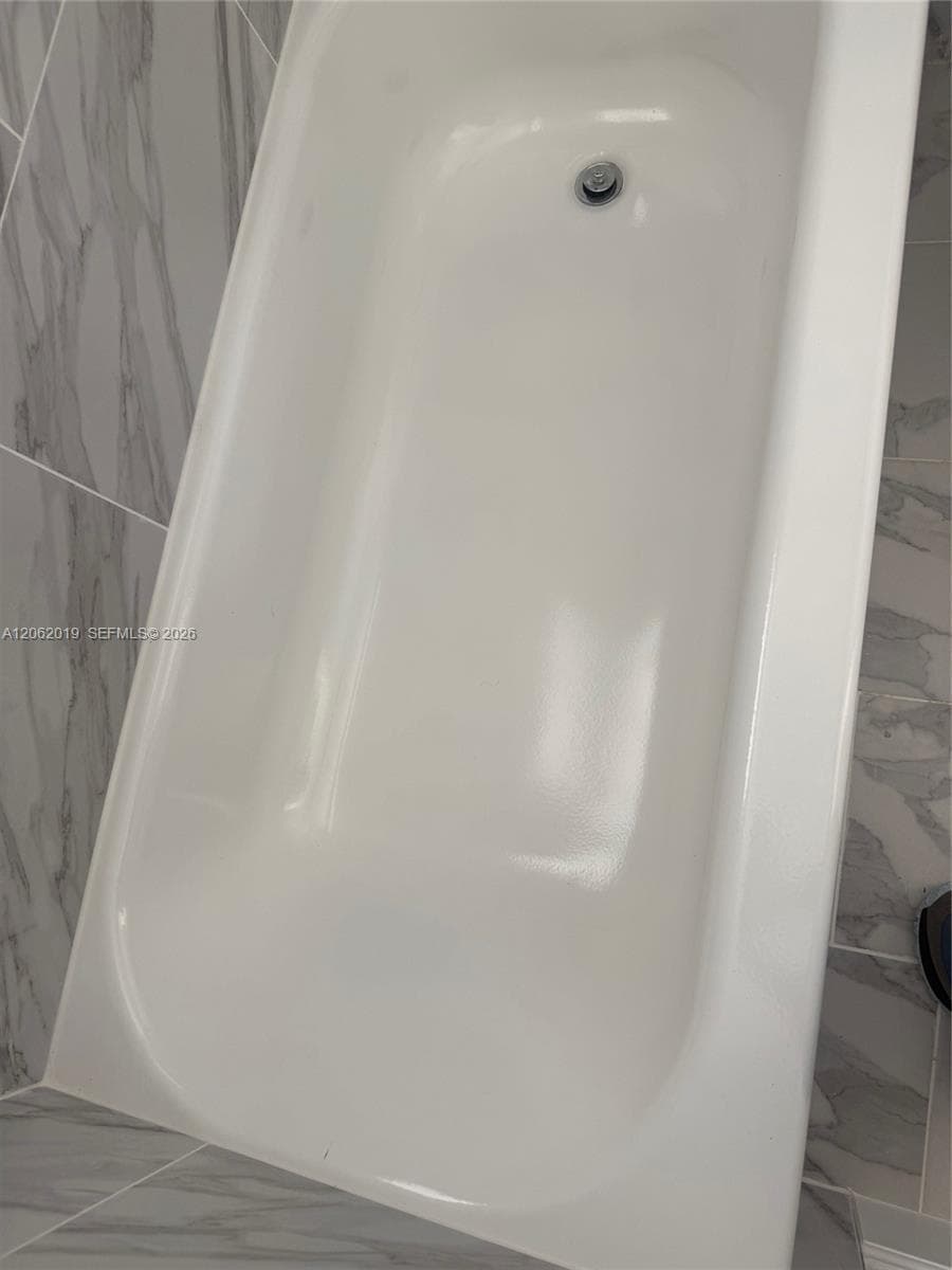 LSOLEI AT HALLANDALE BEAC · #308 in Hallandale Beach - Photo 16