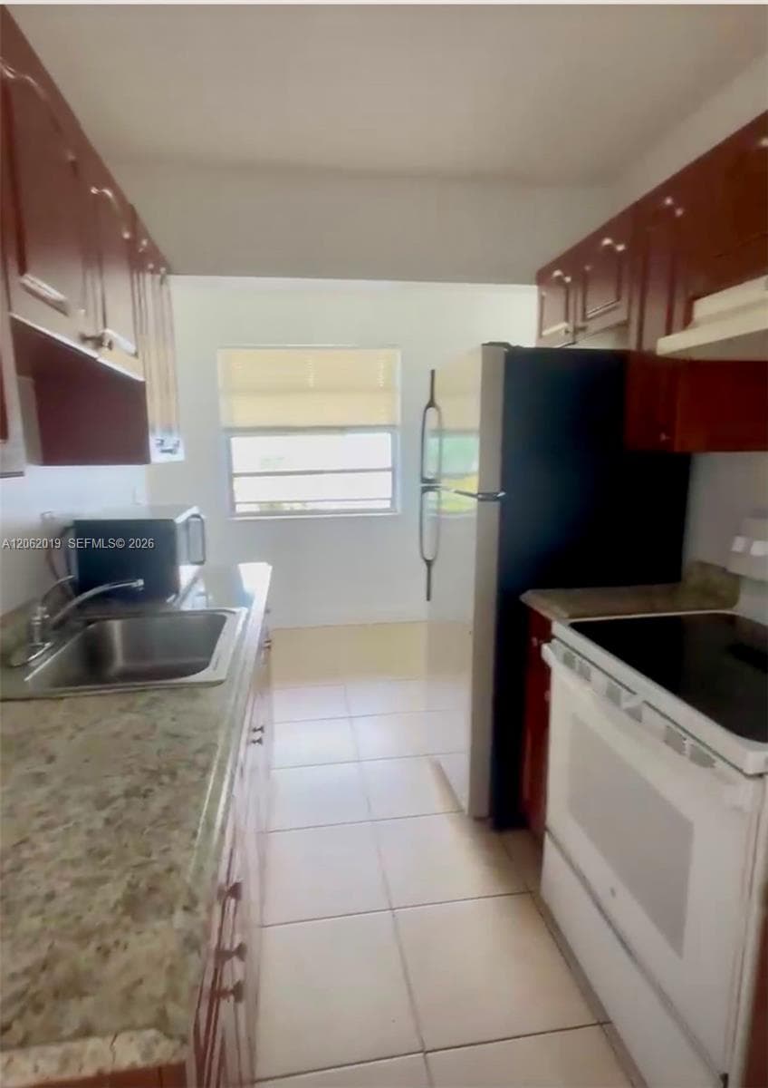 LSOLEI AT HALLANDALE BEAC · #308 in Hallandale Beach - Photo 14
