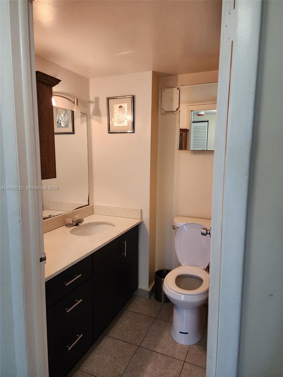 caribbean breeze · #301 in Sunny Isles Beach - Photo 6