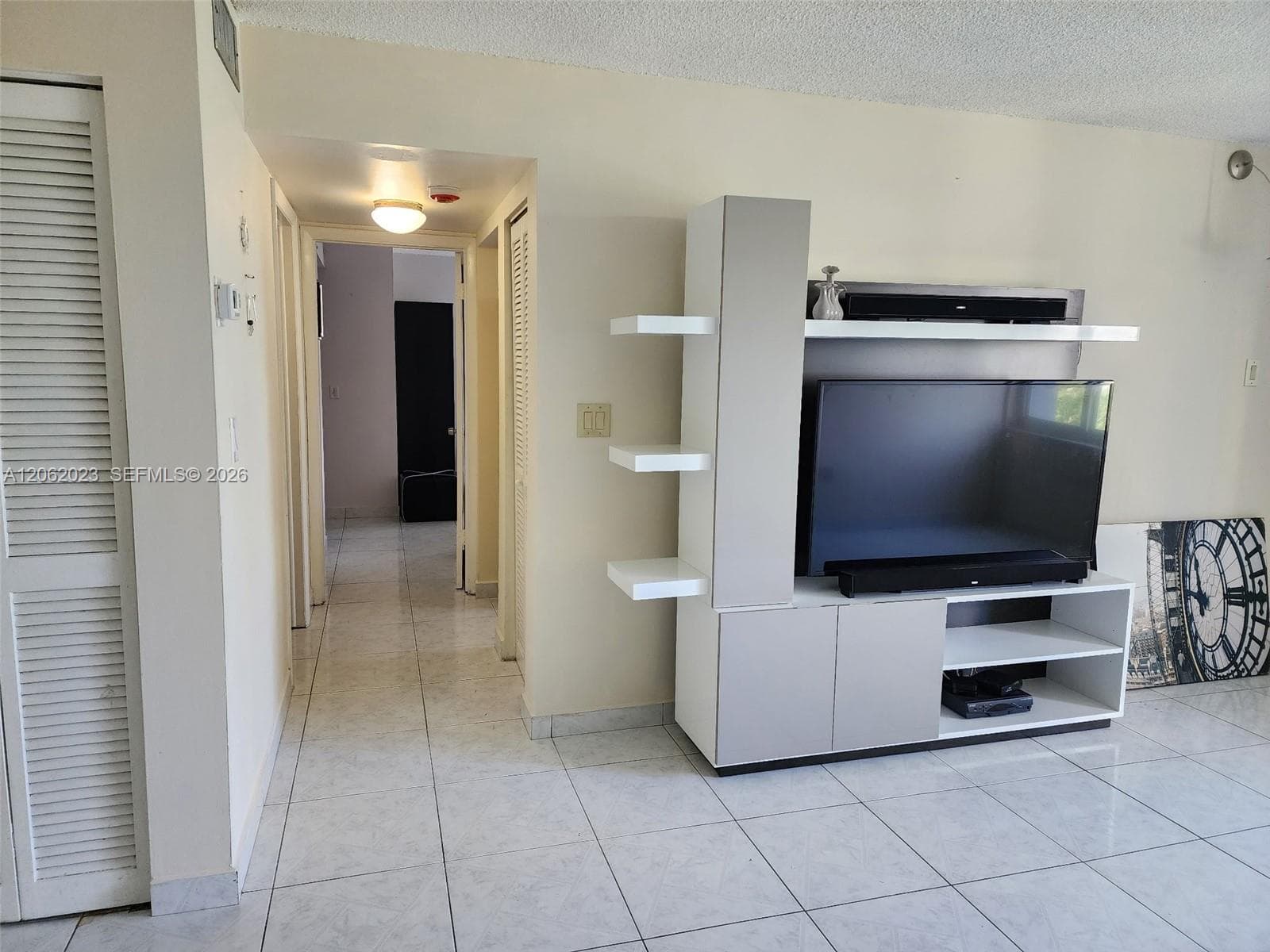 caribbean breeze · #301 in Sunny Isles Beach - Photo 4