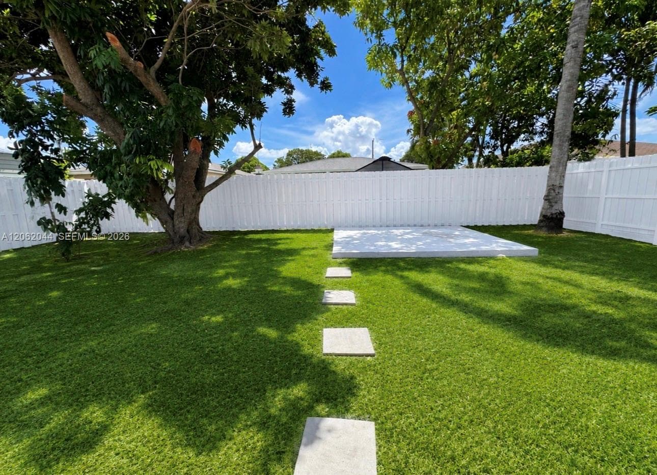 28901 SW 150th PL photo 36