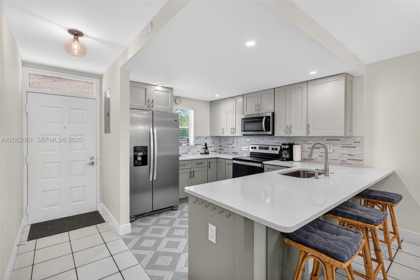 GARDENS BY THE SEA SOUTH · #204 in Lauderdale By The Sea - Photo 5