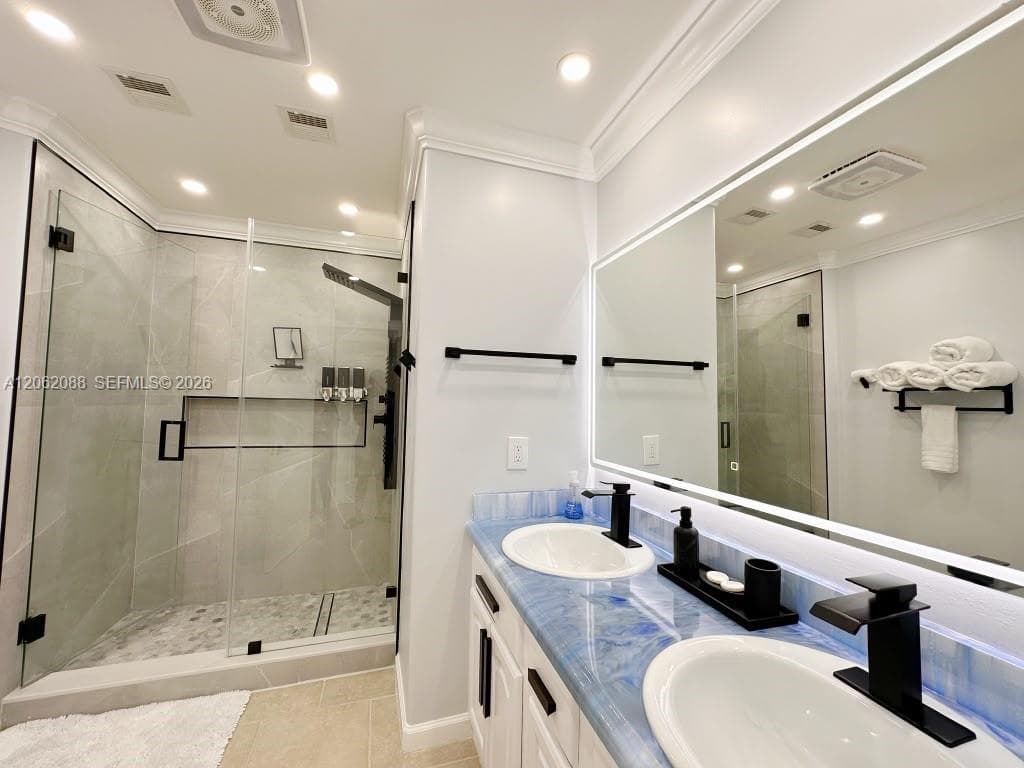 850 E 105th Street Ocean E photo 44
