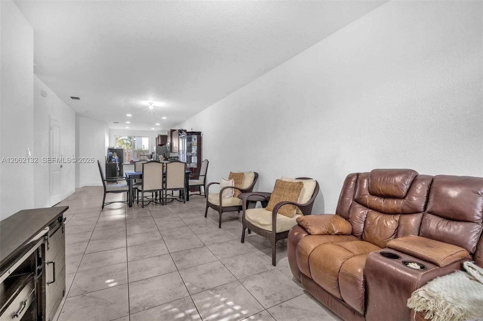 1429 SE 26th Ave photo 6