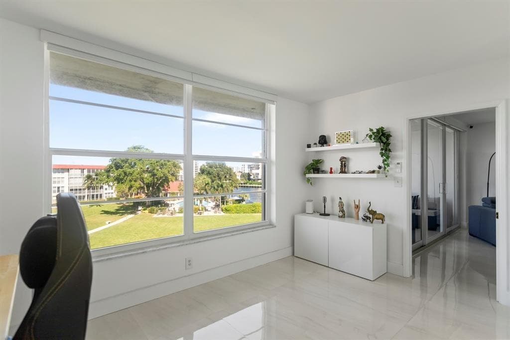 3100 bedroom view