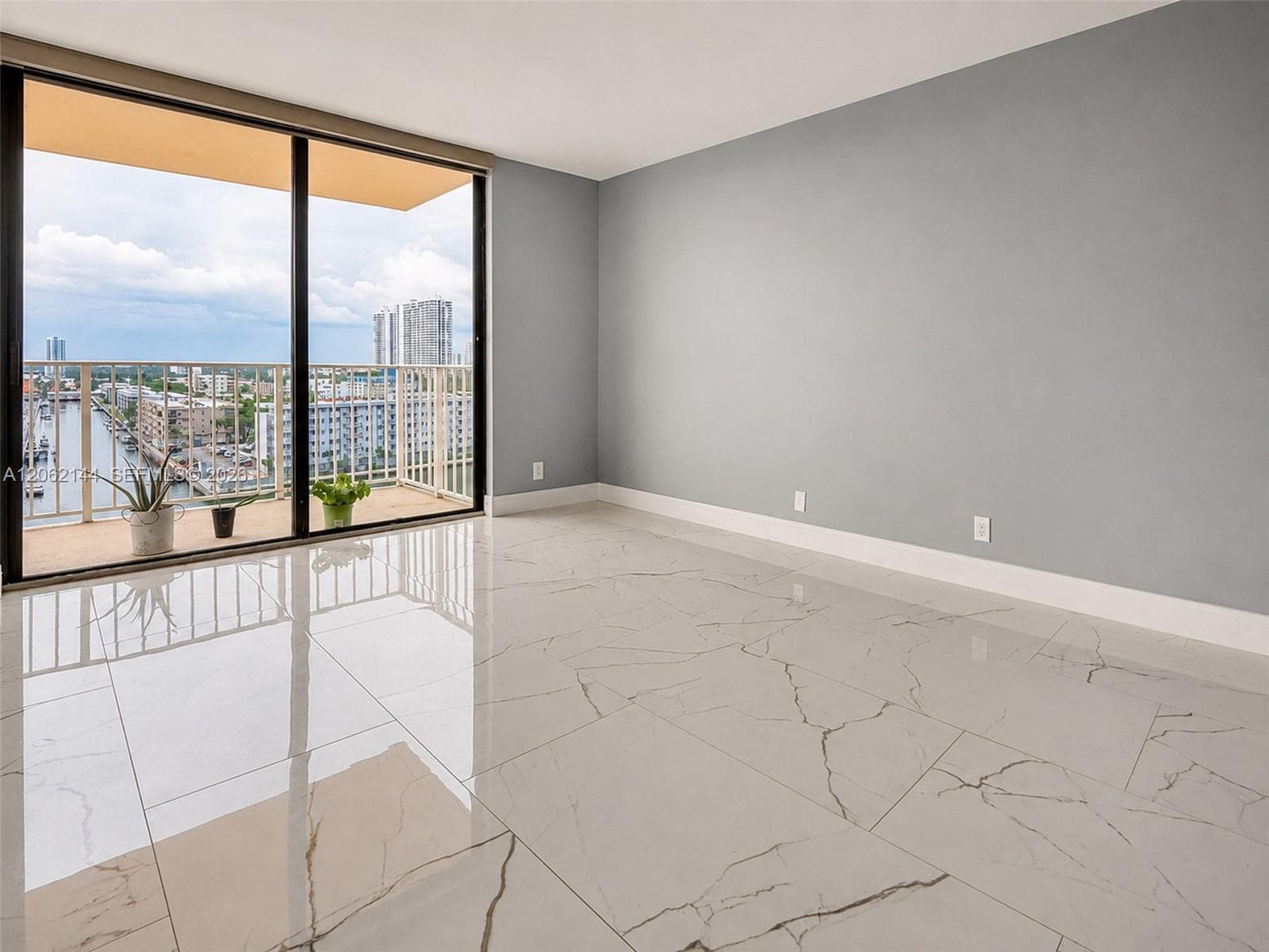 WINSTON TOWERS 700 CONDO · #1005 in Sunny Isles Beach - Photo 7