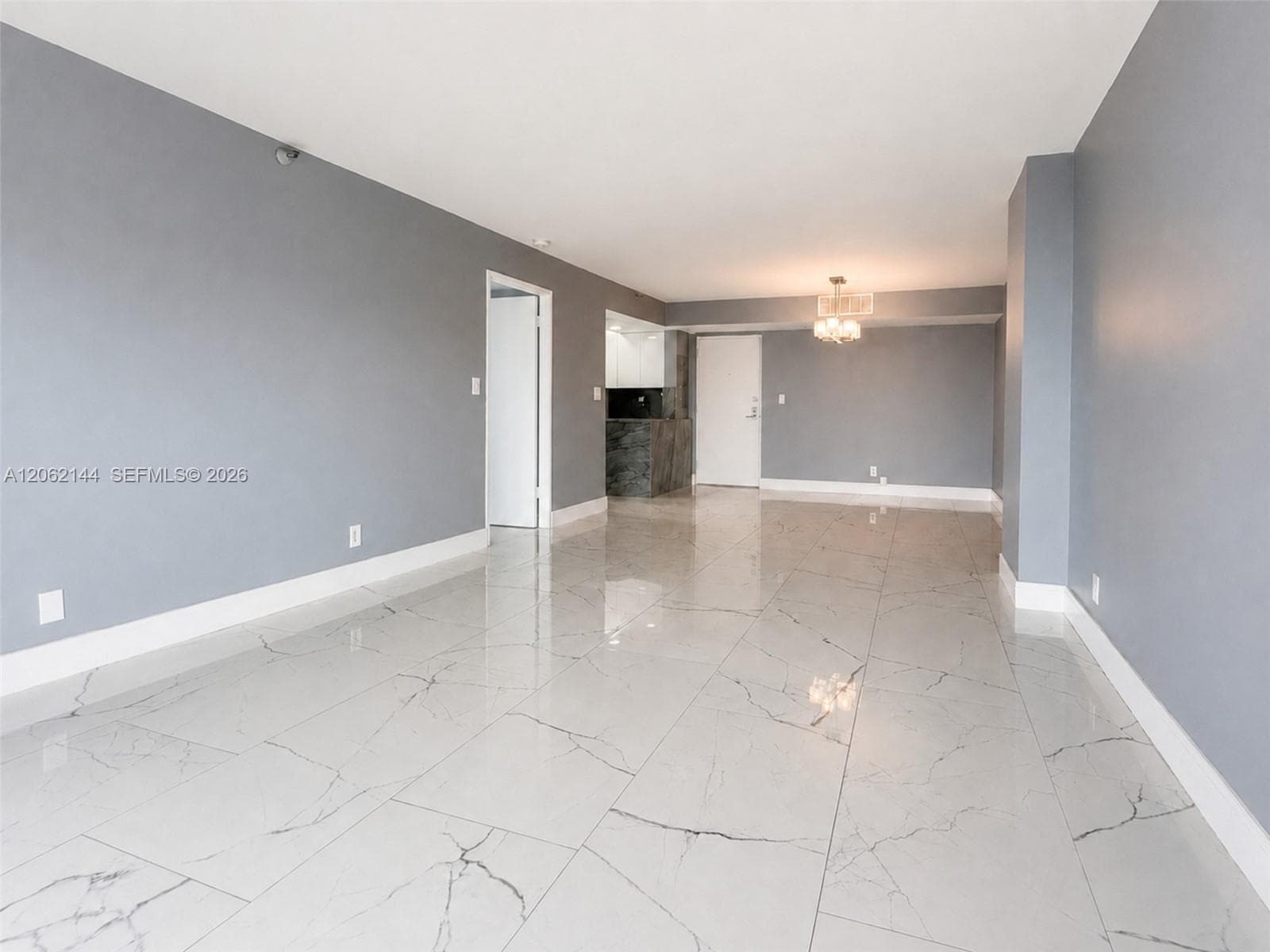WINSTON TOWERS 700 CONDO · #1005 in Sunny Isles Beach - Photo 4