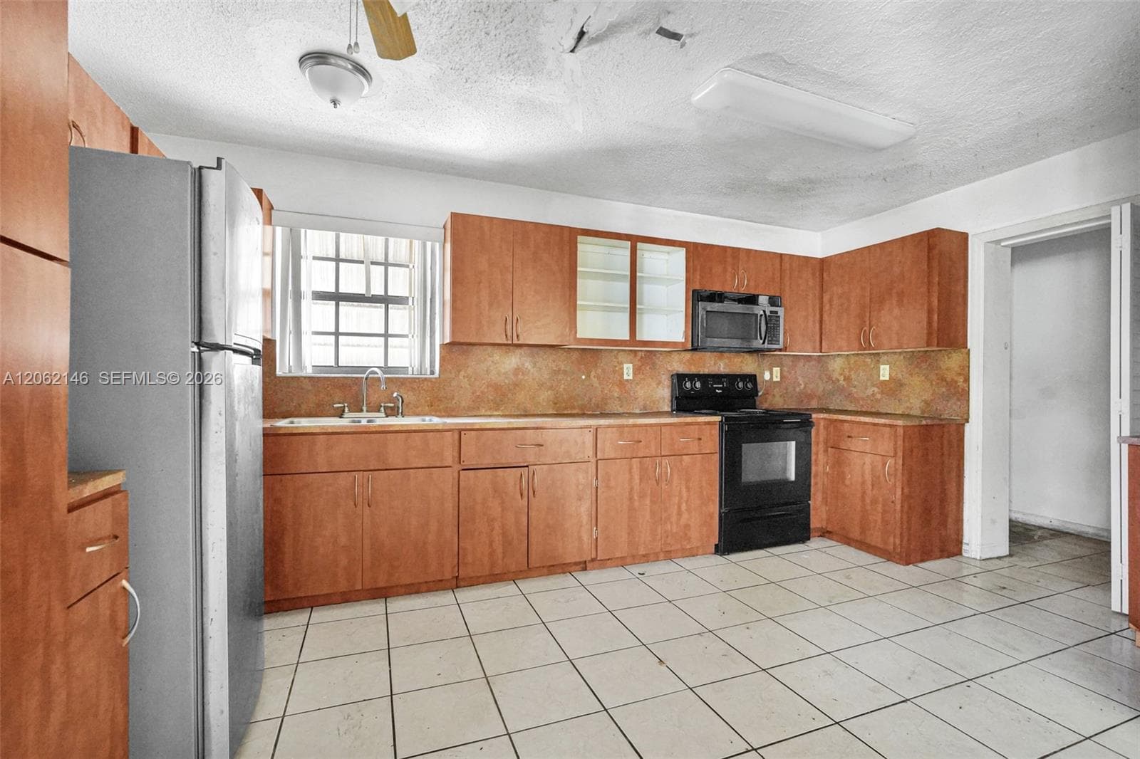 11230 SW 188th St photo 11