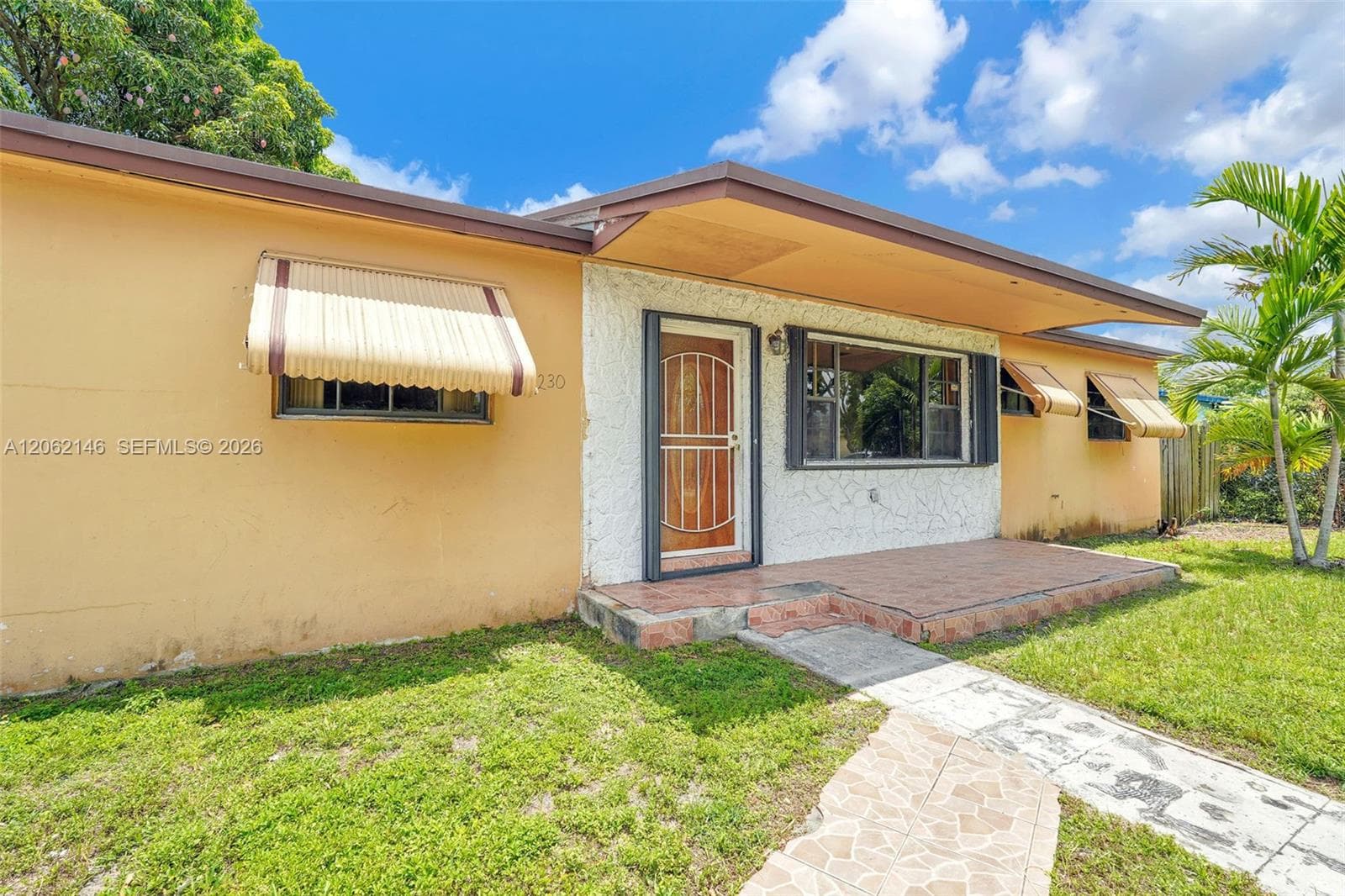 11230 SW 188th St photo 4