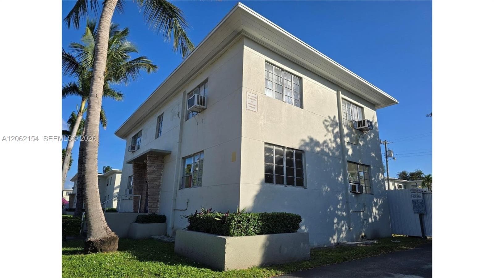 WINDS OF NOBE CONDO · #39 in Miami Beach - Photo 1