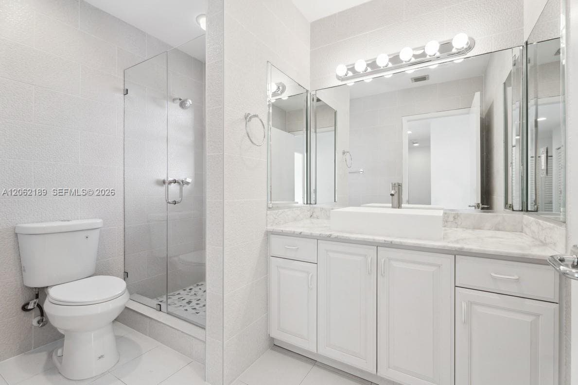 COMMODORE BAY CONDO · #1601 in Miami - Photo 23