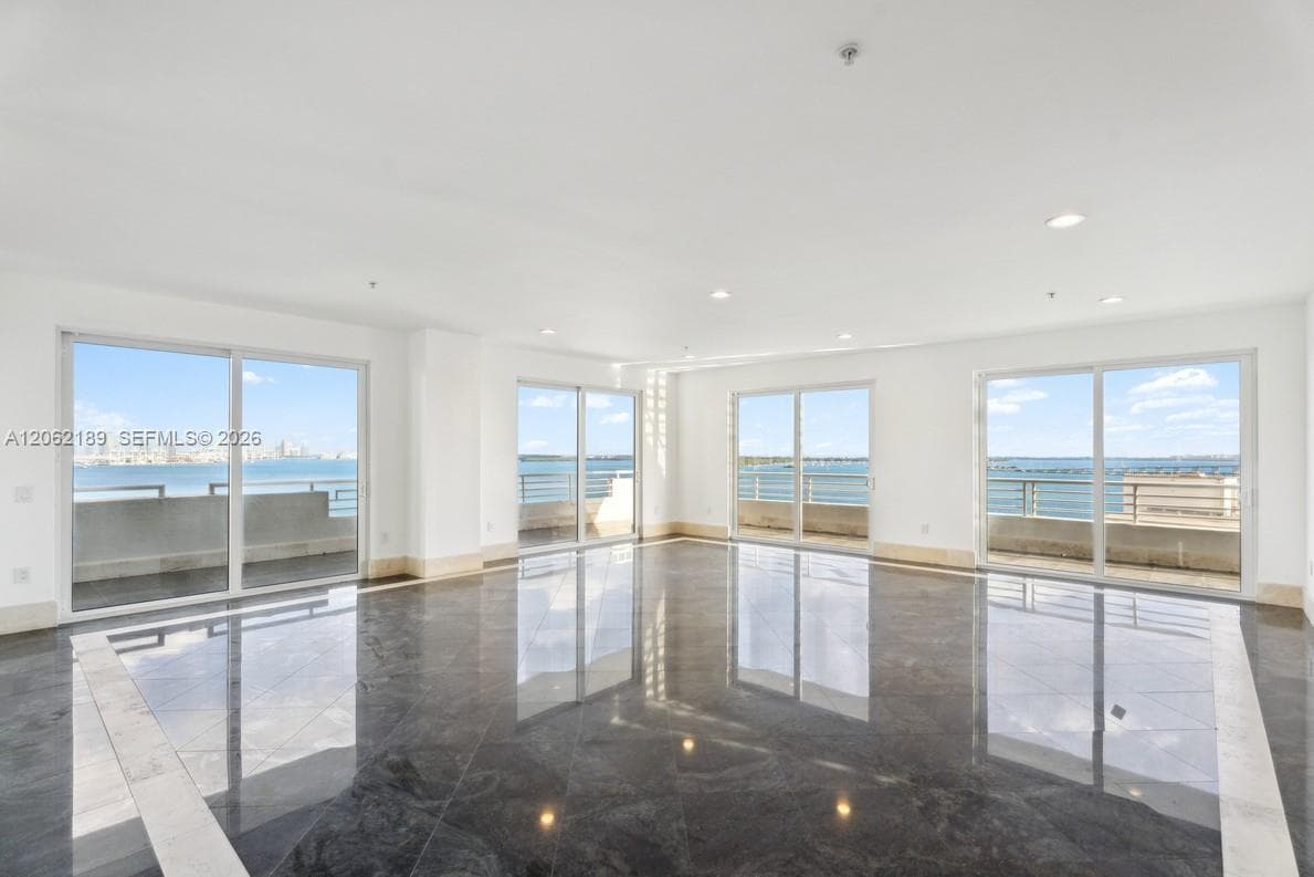 COMMODORE BAY CONDO · #1601 in Miami - Photo 10